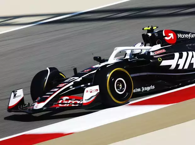 Nico Hülkenberg (Haas VF-24) bei den Formel-1-Testfahrten in Bahrain 2024 Titel-Bild zur News: Nico Hülkenberg (Haas VF-24) bei den Formel-1-Testfahrten in Bahrain 2024