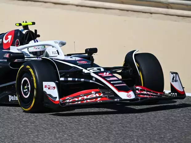 Nico Hülkenberg im Haas VF-24 bei den Formel-1-Wintertests 2024 Titel-Bild zur News: Nico Hülkenberg im Haas VF-24 bei den Formel-1-Wintertests 2024