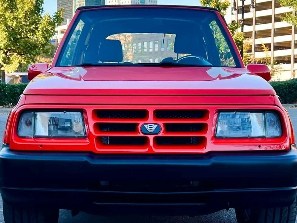 1996 Geo Tracker V8