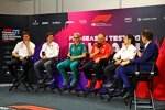 Toto Wolff (Mercedes), James Vowles (Williams), Mike Krack (Aston Martin), Frederic Vasseur (Ferrari) und Ayao Komatsu (Haas) in der Pressekonferenz