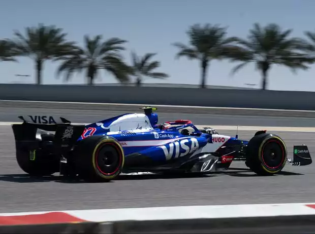 Yuki Tsunoda (Racing Bulls VCARB 01) bei den Formel-1-Testfahrten 2024 in Bahrain Titel-Bild zur News: Yuki Tsunoda (Racing Bulls VCARB 01) bei den Formel-1-Testfahrten 2024 in Bahrain