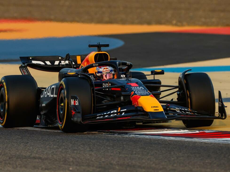 Max Verstappen im Red Bull RB20 für die Formel-1-Saison 2024