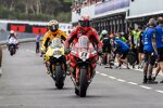 Nicolo Bulega vor Andrea Iannone