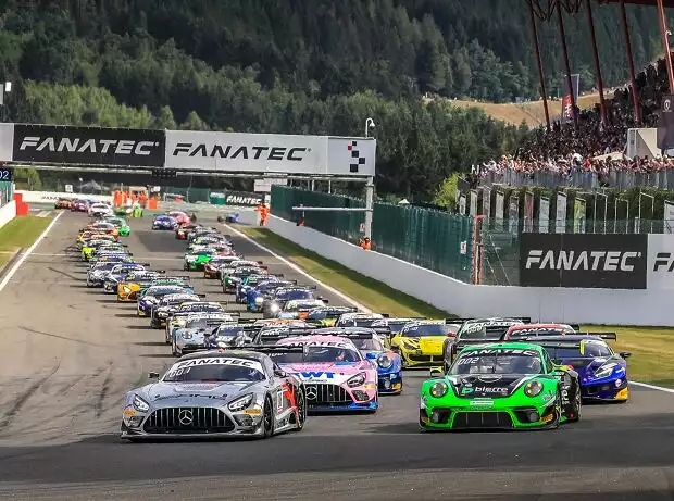 24h Spa Start Titel-Bild zur News: 24h Spa Start