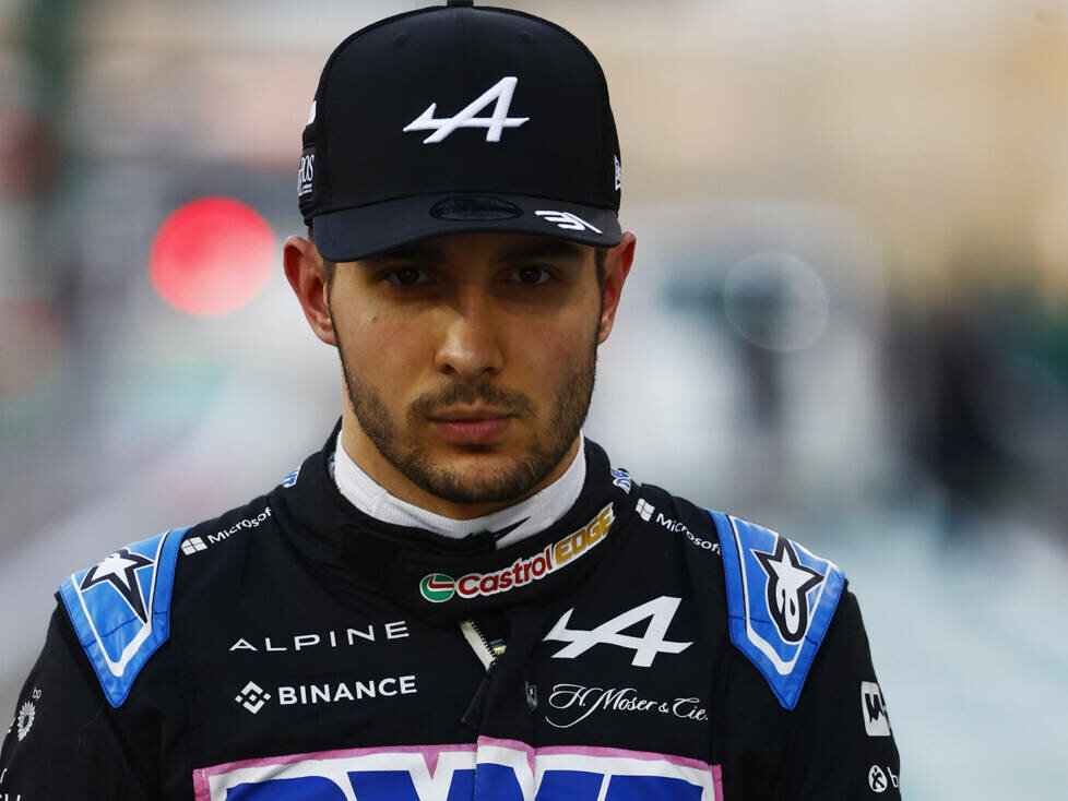Esteban Ocon (Alpine) vor dem Formel-1-Rennen in Bahrain 2024