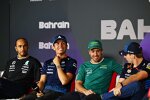 Alexander Albon (Williams), Lewis Hamilton (Mercedes), Fernando Alonso (Aston Martin) und Max Verstappen (Red Bull) 