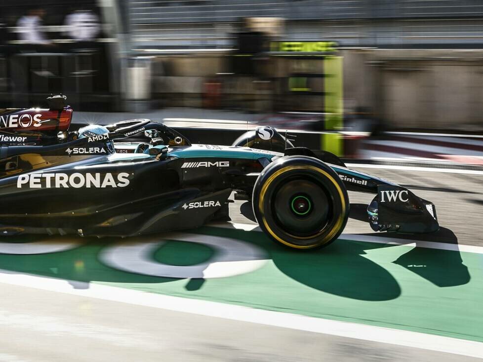 George Russell im Mercedes W15 beim Formel-1-Saisonauftakt 2024 in Bahrain