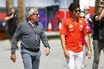 Carlos Sainz (Ferrari) mit Vater Carlos Sainz sen.