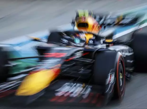 Sergio Perez (Red Bull RB20) im Qualifying zum Formel-1-Rennen in Bahrain 2024 Titel-Bild zur News: Sergio Perez (Red Bull RB20) im Qualifying zum Formel-1-Rennen in Bahrain 2024