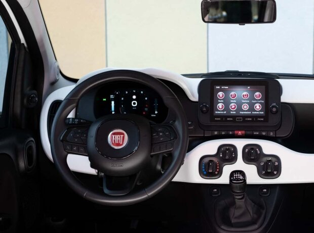 Cockpit des Fiat Pandina