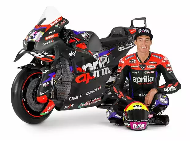 Titel-Bild zur News: Aleix Espargaro mit der Aprilia RS-GP für die MotoGP-Saison 2024