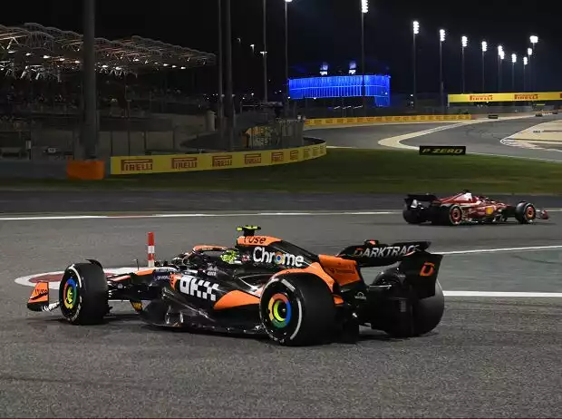 Lando Norris (McLaren MCL38) beim Formel-1-Rennen in Bahrain 2024 Titel-Bild zur News: Lando Norris (McLaren MCL38) beim Formel-1-Rennen in Bahrain 2024