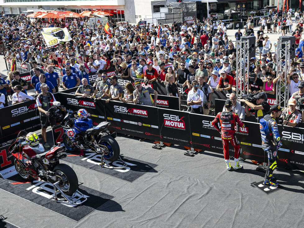 WSBK Paddock Fans