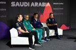 Bruno Famin (Alpine), Mike Krack (Aston Martin), James Vowles (Williams), Christian Horner (Red Bull) in der Pressekonferenz