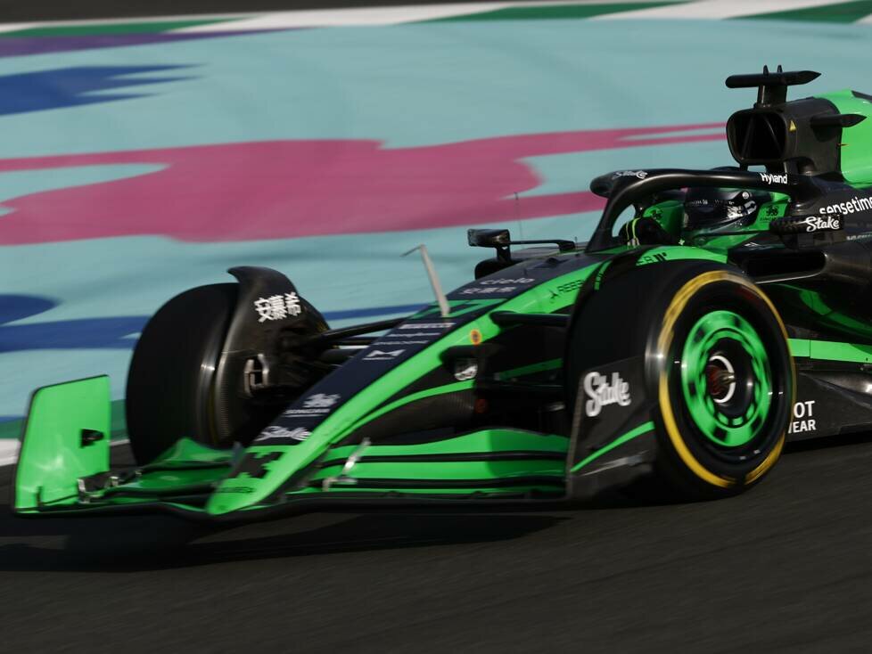 Valtteri Bottas im Sauber C44 beim Formel-1-Rennen in Saudi-Arabien 2024