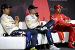 Sergio Perez (Red Bull), Max Verstappen (Red Bull) und Charles Leclerc (Ferrari) 