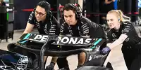 Heckflügel des Mercedes W15 von Lewis Hamilton