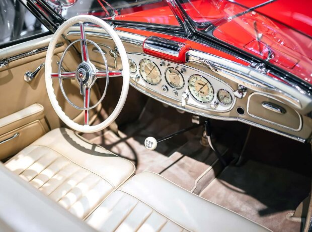 Cockpit des Mercedes-Benz 500 K Spezial-Roadster Cockpit des Mercedes-Benz 500 K Spezial-Roadster