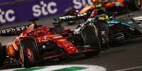 Charles Leclerc (Ferrari SF-24) und Lewis Hamilton (Mercedes W15) beim Formel-1-Rennen in Saudi-Arabien 2024