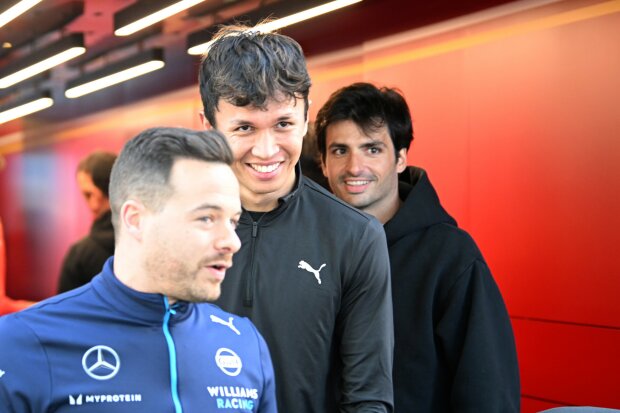 Alexander Albon Carlos Sainz Ferrari Ferrari F1Williams Williams F1 ~Alexander Albon (Williams) und Carlos Sainz ~ Alexander Albon Carlos Sainz Ferrari Ferrari F1Williams Williams F1 ~Alexander Albon (Williams) und Carlos Sainz ~