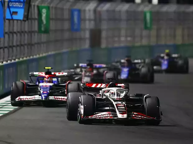 Kevin Magnussen (Haas VF-24) beim Formel-1-Rennen in Saudi-Arabien 2024 Titel-Bild zur News: Kevin Magnussen (Haas VF-24) beim Formel-1-Rennen in Saudi-Arabien 2024