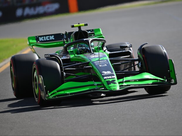 Titel-Bild zur News: Guanyu Zhou (Sauber C44) beim Formel-1-Rennen in Australien 2024