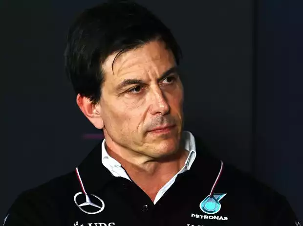Mercedes-Teamchef Toto Wolff in der Formel-1-Pressekonferenz 2024 Titel-Bild zur News: Mercedes-Teamchef Toto Wolff in der Formel-1-Pressekonferenz 2024