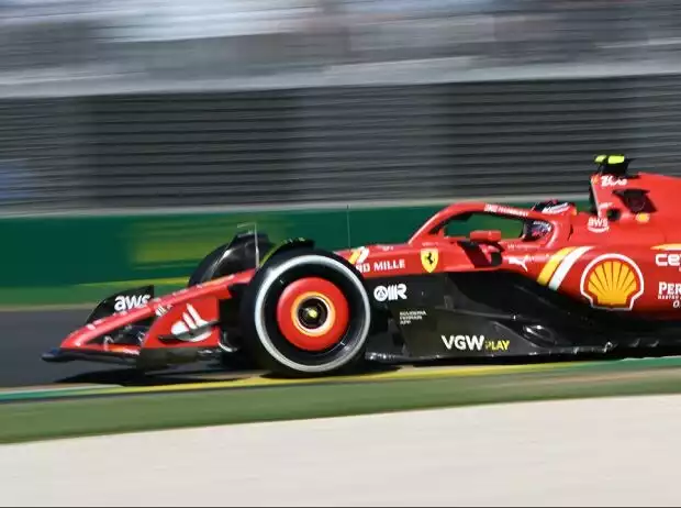 Carlos Sainz im Ferrari SF-24 beim Formel-1-Rennen in Australien 2024 Titel-Bild zur News: Carlos Sainz im Ferrari SF-24 beim Formel-1-Rennen in Australien 2024
