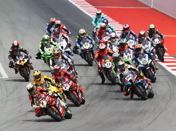 Titel-Bild zur News: WSBK Start