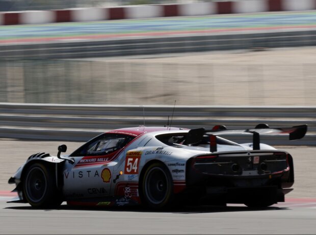 Der Ferrari 296 GT3 von Thomas Flohr, Francesco Castellacci, Davide Rigon behält den fünften Platz