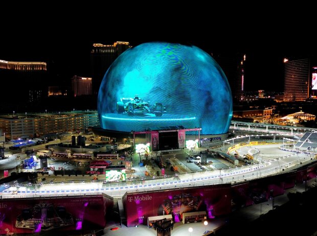Die gewaltige Kulisse mit dem Las Vegas Sphere
