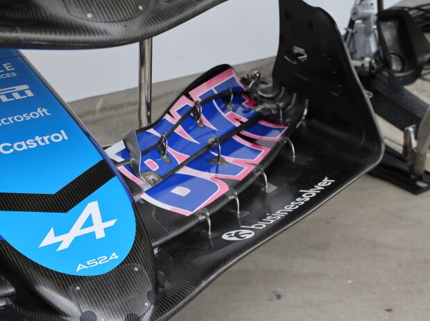 Frontflügel am Alpine A524 beim Formel-1-Rennen in Japan 2024