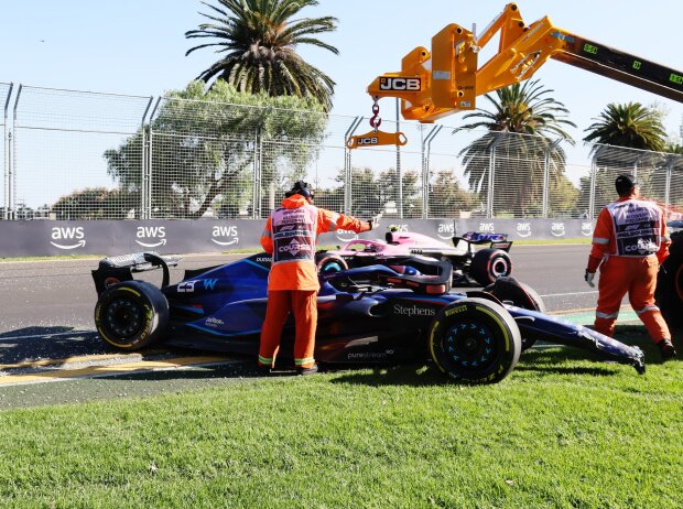 Titel-Bild zur News: Alexander Albon (Williams) verunfallt im Formel-1-Rennen von Australien 2023