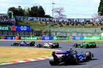 Guanyu Zhou (Sauber), Pierre Gasly (Alpine), Kevin Magnussen (Haas) und Logan Sargeant (Williams) 