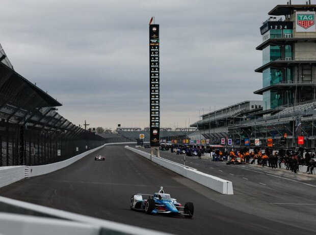 Titel-Bild zur News: Testfahrten für das Indy 500 der IndyCar-Saison 2024