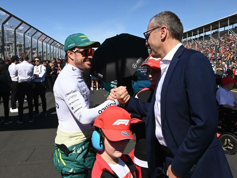 Superstar Alonso bleibt F1-Boss Stefano Domenicali erstmal erhalten