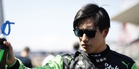 Guanyu Zhou (Sauber) vor dem Formel-1-Rennen in Japan 2024