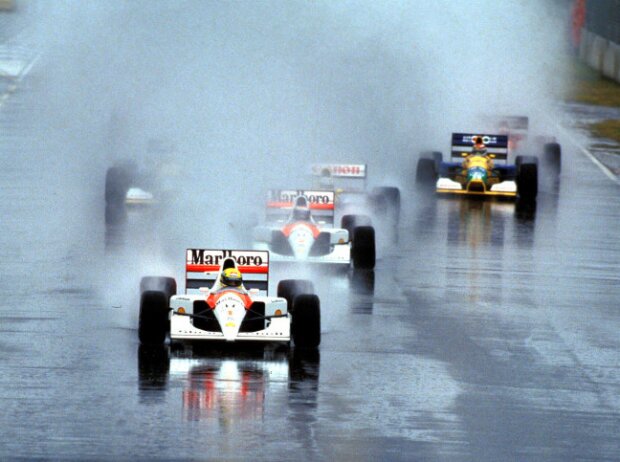 Titel-Bild zur News: Ayrton Senna führt in Adelaide 1991