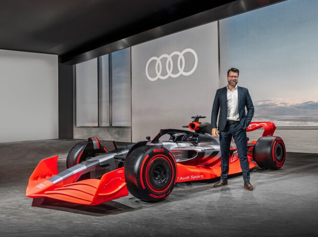 Showcar von Audi zum angekündigten Formel-1-Einstieg in der Saison 2026