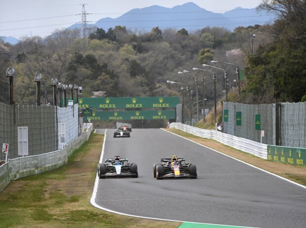 Zuletzt zeigte Perez starke Leistungen, wie hier in Suzuka gegen die Mercedes