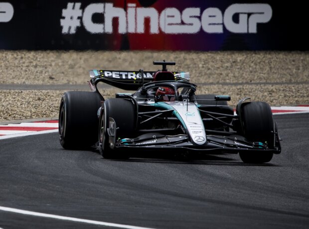 Titel-Bild zur News: George Russell (Mercedes W15) beim Formel-1-Rennen in China 2024