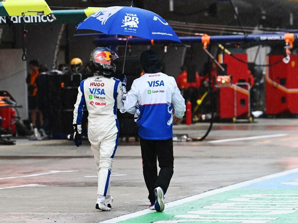 Die dunklen Wolken scheinen sich zu verziehen: Ricciardo steht nicht mehr allein im Regen
