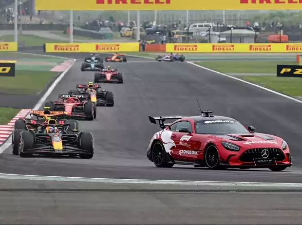Max Verstappen, Lando Norris Titel-Bild zur News: Max Verstappen, Lando Norris