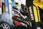 Akrapovic-Auspuff an der Ducati Panigale V4R von Andrea Iannone