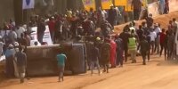 Unfall beim Fox Hill Supercross auf Sri Lanka