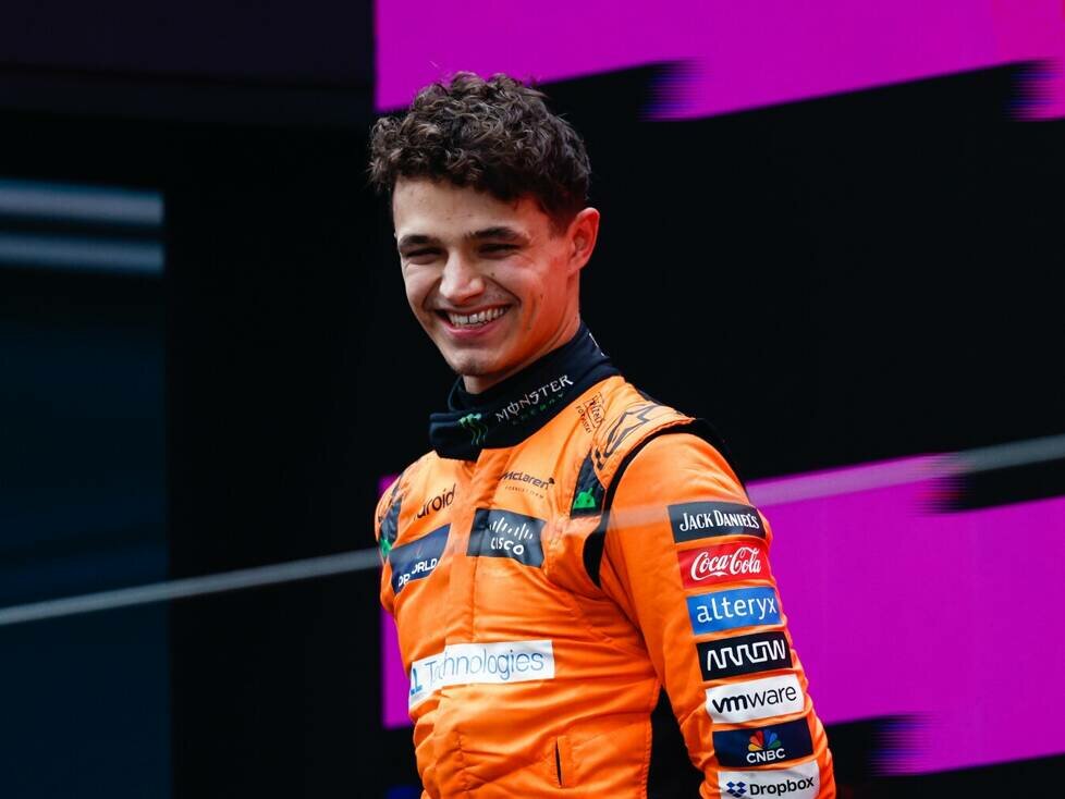 Strahlemann: Lando Norris auf dem Podest beim Großen Preis von China