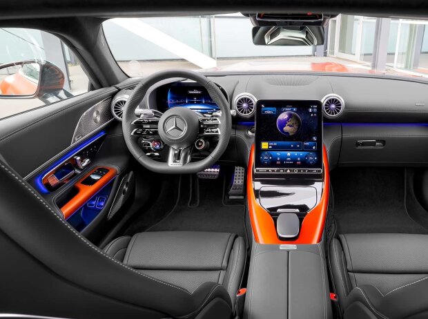 Innenraum des Mercedes-AMG GT 63 S E Performance (2024) Innenraum des Mercedes-AMG GT 63 S E Performance (2024)
