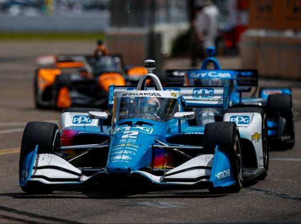Newgarden nutzte Push-to-Pass bei Restarts, um Plätze gutzumachen Newgarden nutzte Push-to-Pass bei Restarts, um Plätze gutzumachen