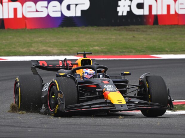 Titel-Bild zur News: Max Verstappen (Red Bull RB20) beim Formel-1-Rennen in China 2024