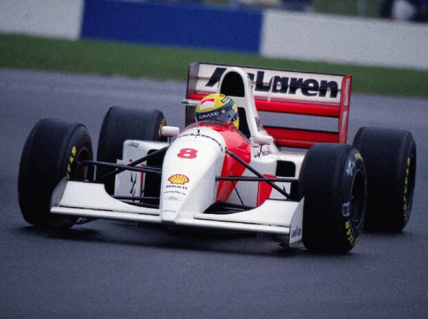 Titel-Bild zur News: Ayrton Senna im McLaren MP4/8 beim Europa-Grand-Prix 1993 in Donington